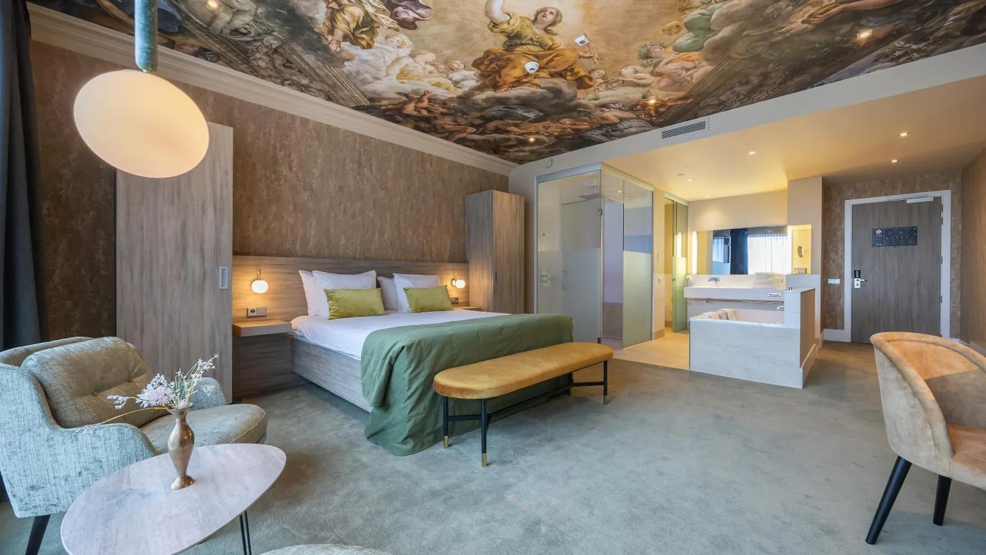 Van Der Valk Hotel Brussels Airport Diegem 4*,  Bélgica